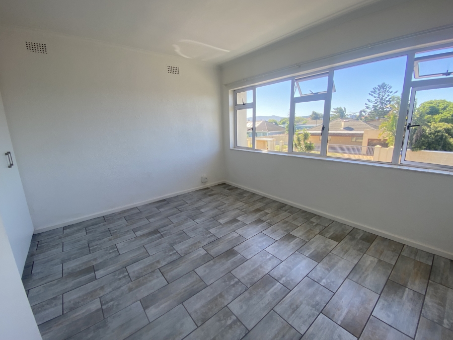 To Let 2 Bedroom Property for Rent in Tijgerhof Western Cape